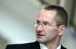 Эглитис: [маленькие больницы изжили] себя